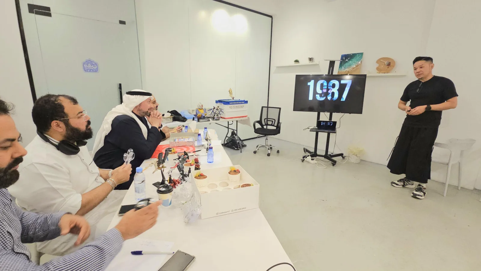 Club members during the workshop