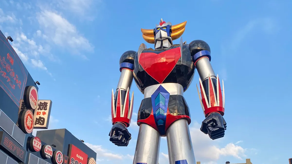 グレンダイザー、ガンダム、エヴァンゲリオンがサウジアラビアに：私たちを結んだ3体