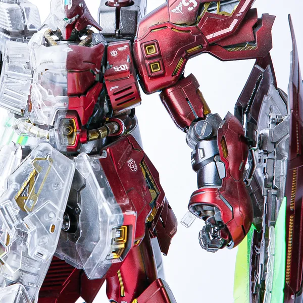 Sazabi Color Candy — Half Clear · Saudi Mecha Robot