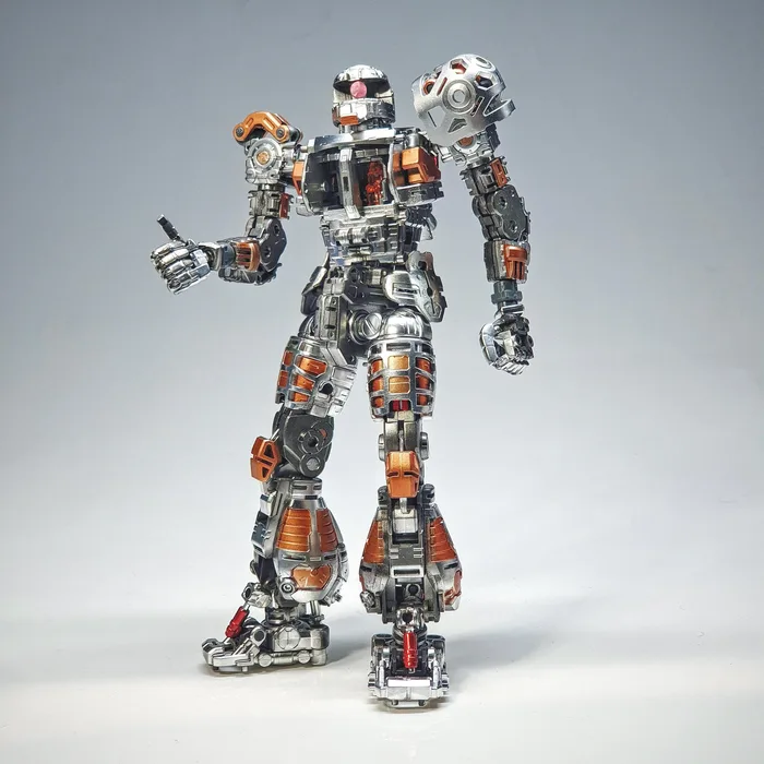 Zaku II — Inner Frame · Saudi Mecha Robot